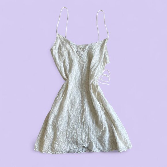 Victoria’s Secret Vintage Lace Slip Dress Ivory Small - Picture 1 of 6